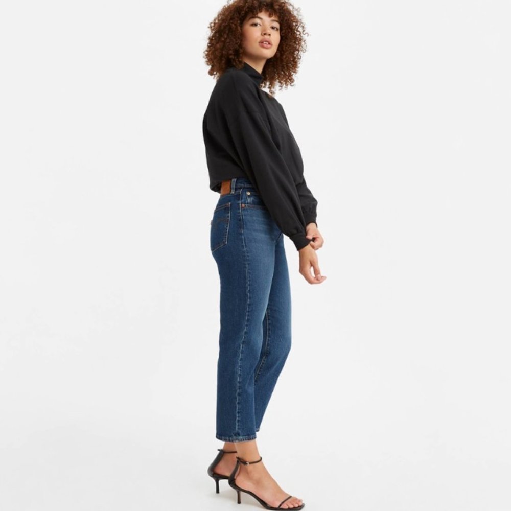 Levis True Blue Wedgie Straight Fit Women's Jeans